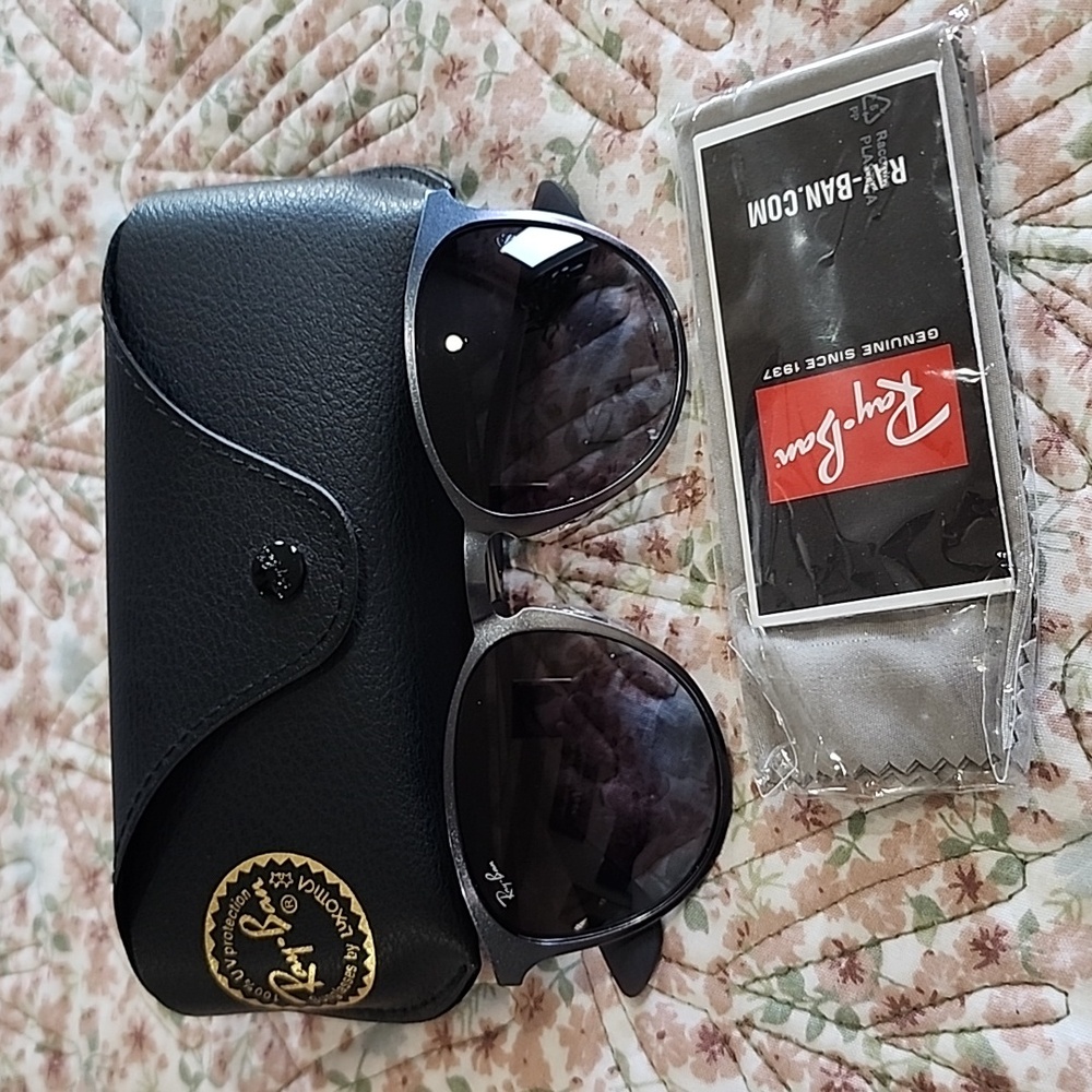 Ray-Ban Sunglasses